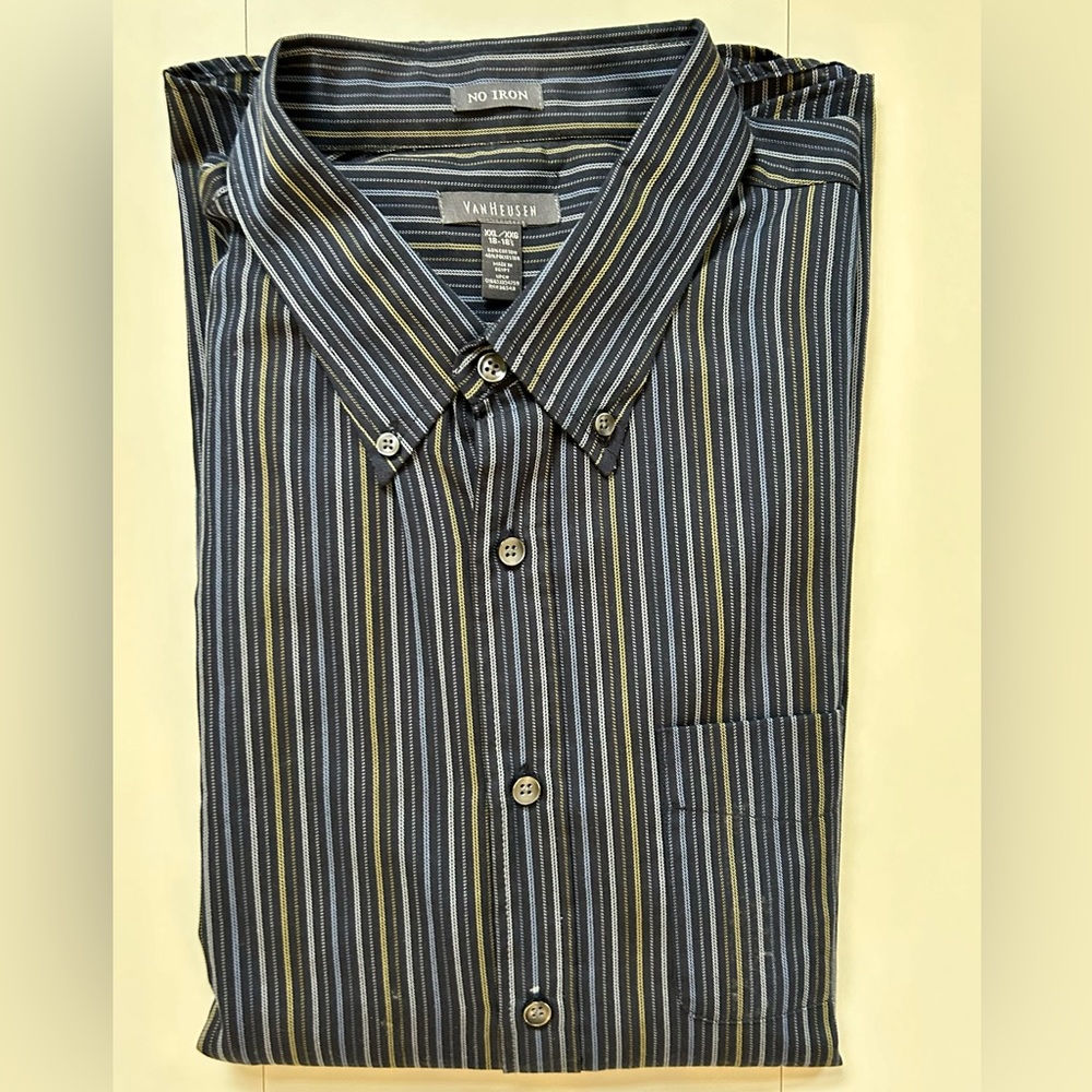 VAN HEUSEN NO IRON LONG SLEEVE DRESS SHIRT  XXL